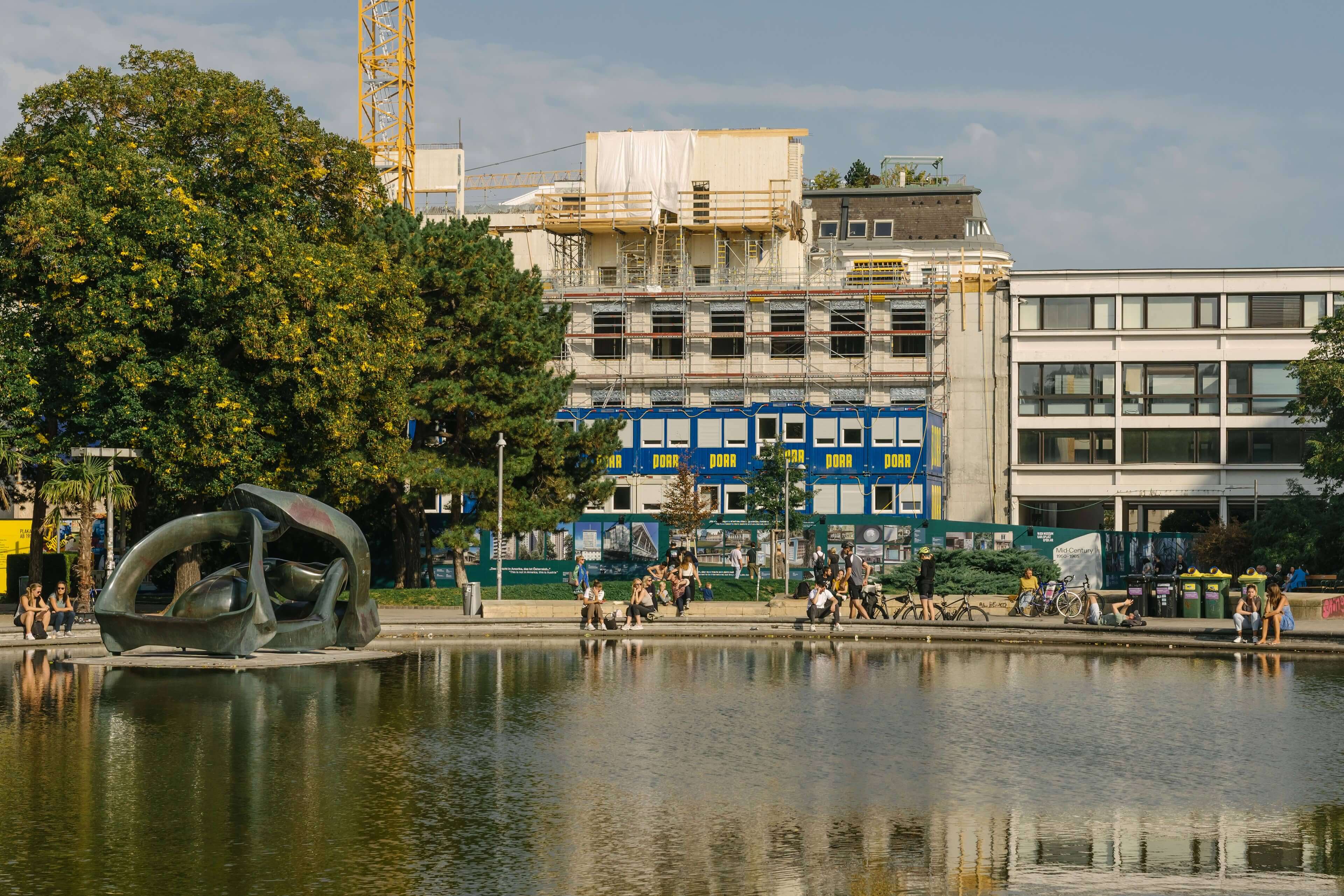 Mid-Century Vienna Ausstellung